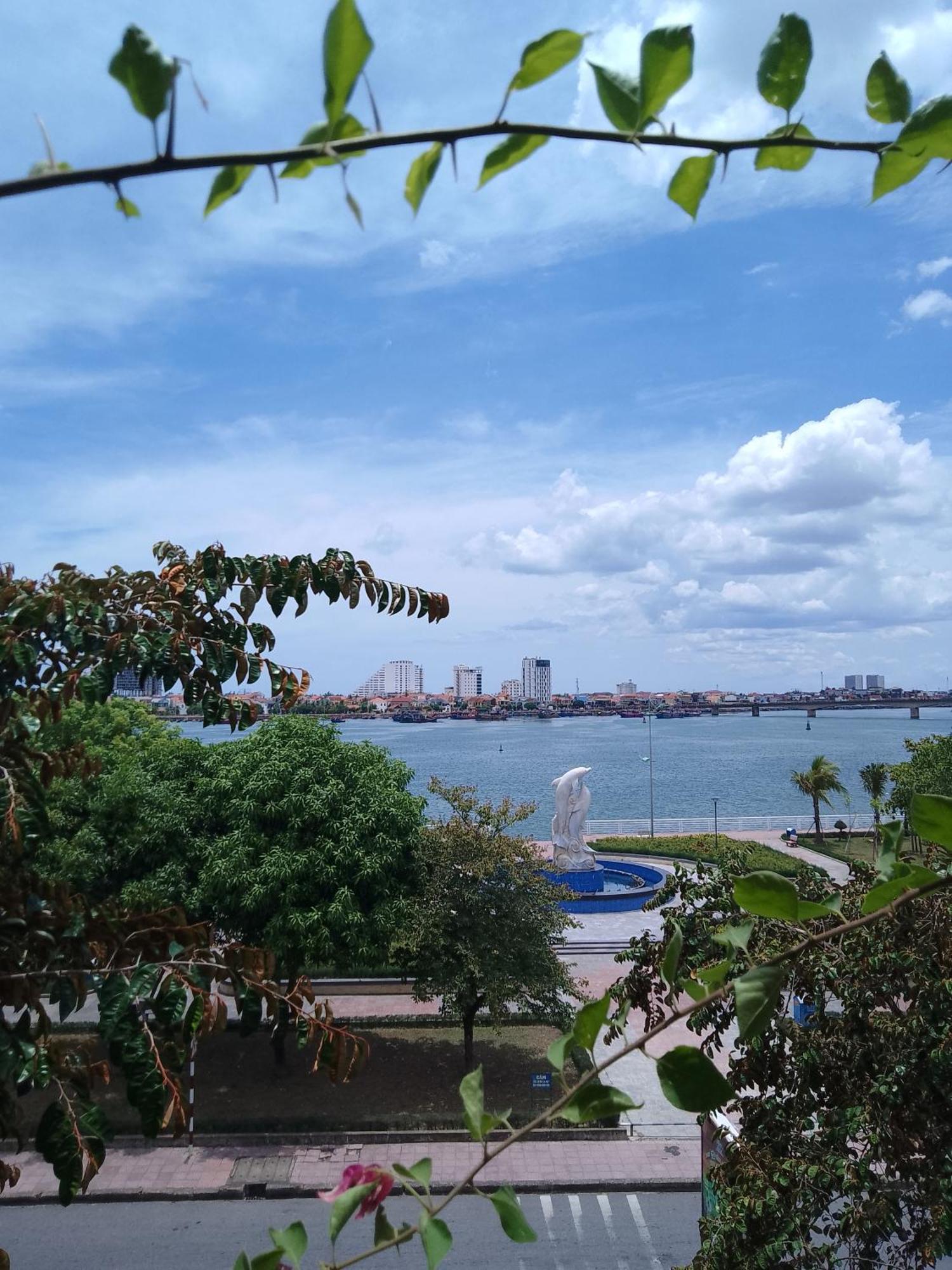 Nha Nghi Hang Nga Dong Hoi Exterior photo