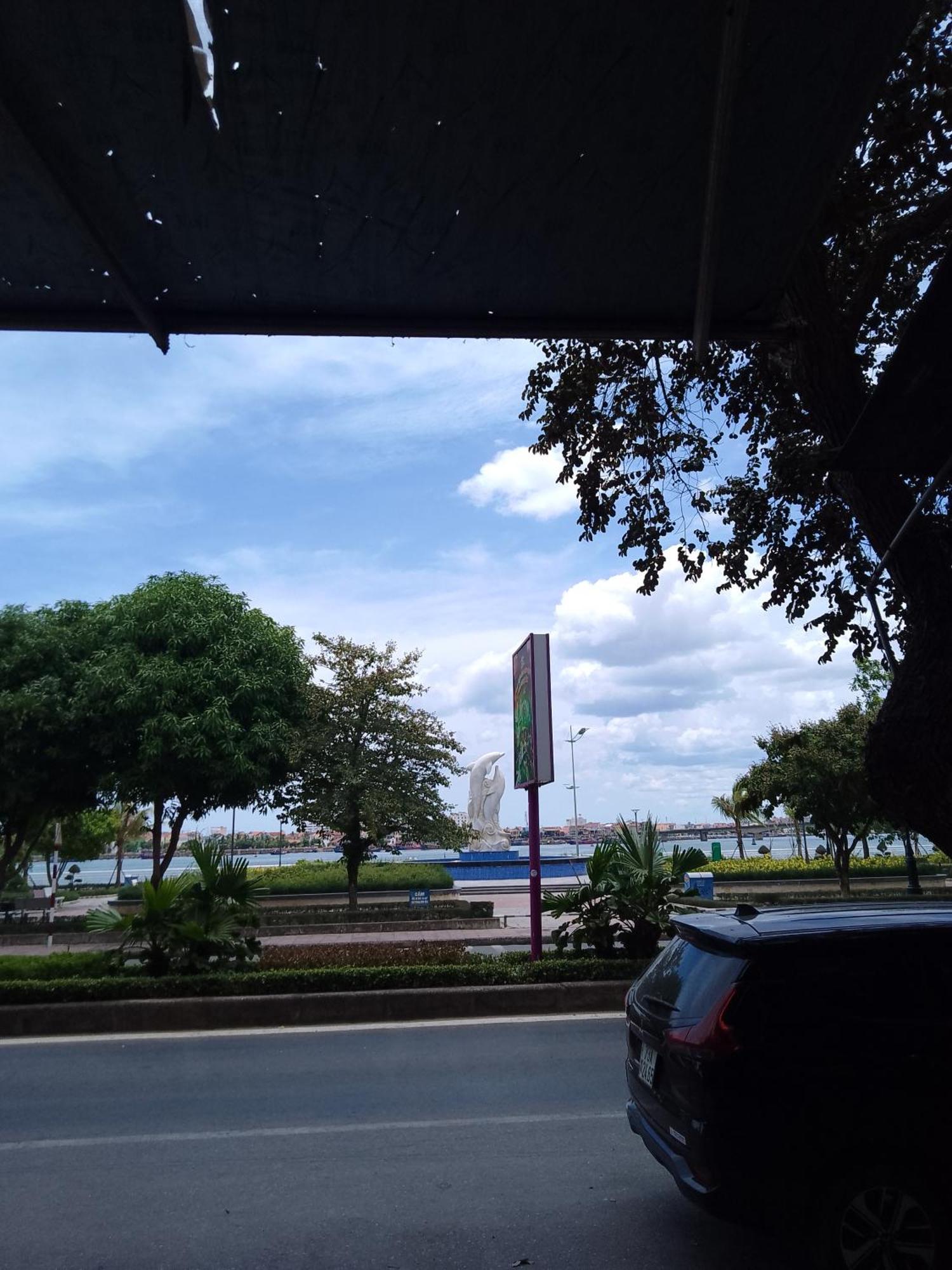 Nha Nghi Hang Nga Dong Hoi Exterior photo